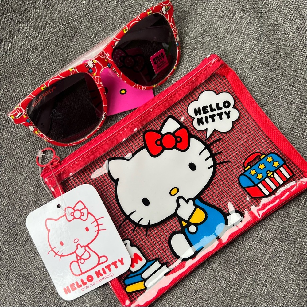 Hello Kitty Sanrio Red Sunglasses and zip Pouch Set